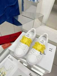 Picture of Valentino Shoes _SKUValentinocolors072816sz35-45LL20009